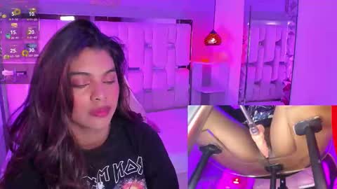 amyevan_ online show from 11-13-25, 09:36