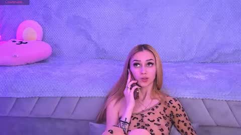 amykentt online show from 05-02-26, 06:46