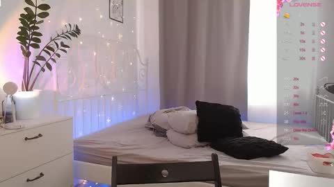 Amelia online show from 10-01-25, 09:04