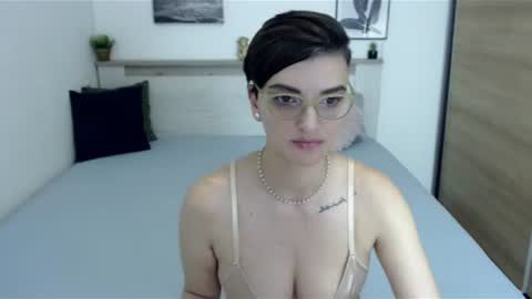 Hi there guys  My pleasure in your hands  pvt is open online show from 07-03-26, 02:01