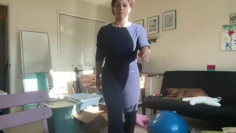 Amy Smilez online show from 12-04-24, 01:53