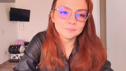 Madi online show from 07-31-26, 01:43