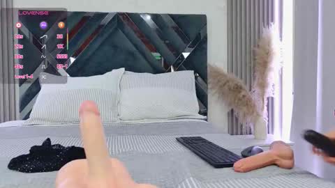 amytorres_ online show from 03-20-26, 06:46