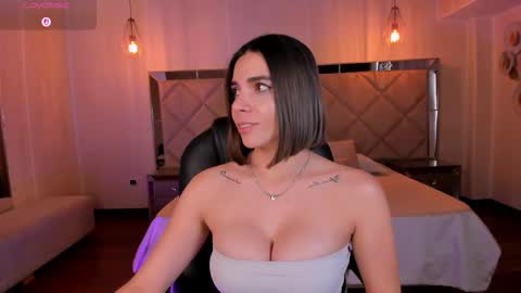 AMY WALKER online show from 03-04-25, 04:09