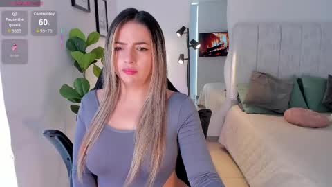    online show from 05-06-26, 08:03