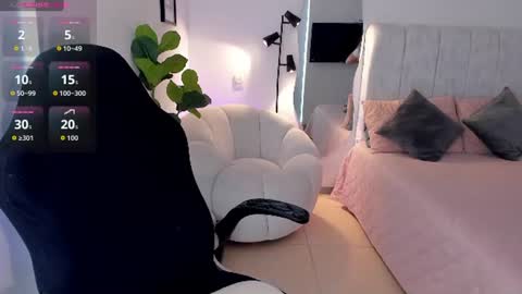    online show from 06-11-26, 09:46