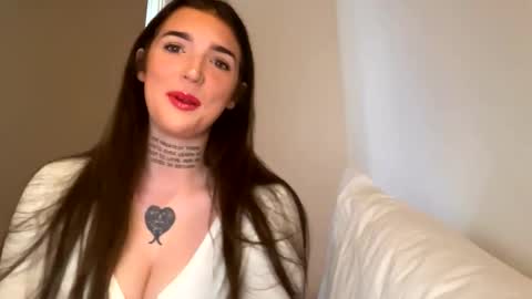 Amyyyoxxo online show from 02-20-25, 08:39