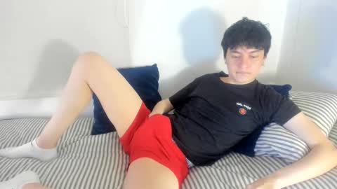 Snapshot of an0nymouse3 chatting on 03-26-26, 10:59 Alex online show from 03-26-26, 10:59