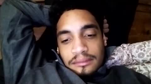 Snapshot of an377432 chatting on 03-03-25, 08:21 an377432 online show from 03-03-25, 08:21