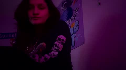 Snapshot of an_e333 chatting on 11-13-25, 08:57 an_e333 online show from 11-13-25, 08:57