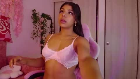 Ana online show from 06-25-26, 05:12