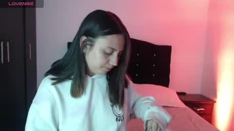 Snapshot of ana_arms_ chatting on 04-30-26, 04:46 ana_arms_ online show from 04-30-26, 04:46