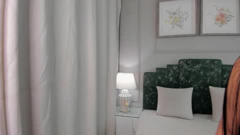 Ana  online show from 11-22-25, 10:58