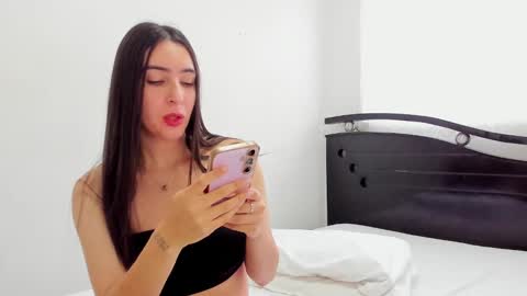 Ana  IG an castillo 1 online show from 01-03-25, 11:35