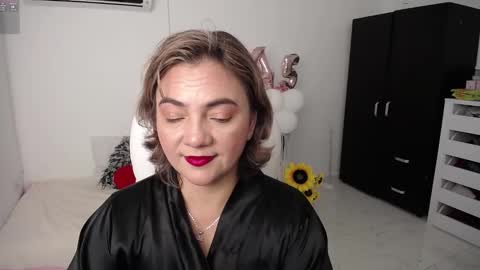 Snapshot of ana_hotmilf chatting on 01-26-25, 01:04 Ana online show from 01-26-25, 01:04