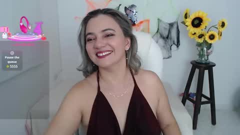 Snapshot of ana_hotmilf chatting on 10-29-25, 11:39 Ana online show from 10-29-25, 11:39