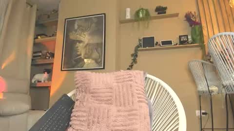 Snapshot of ana_jasper chatting on 05-09-26, 10:37 Ana Maria online show from 05-09-26, 10:37
