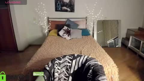 Snapshot of ana_jil chatting on 04-16-26, 09:26 Hi Im Ana online show from 04-16-26, 09:26