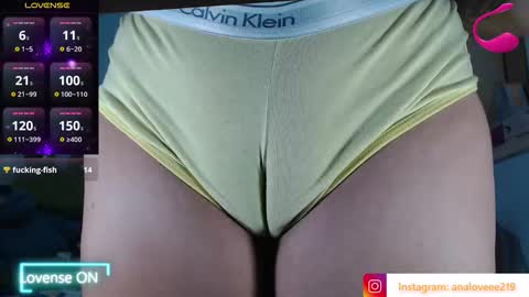 Ana lopez - Cameltoe girl  online show from 12-04-25, 01:59