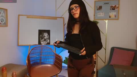 Ana online show from 04-30-26, 04:08