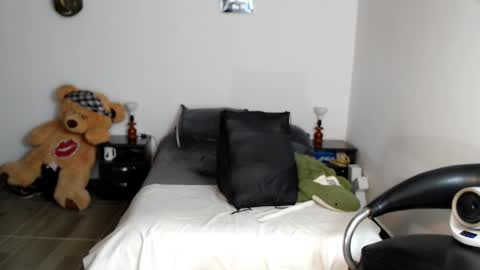 Maria online show from 03-08-25, 01:14