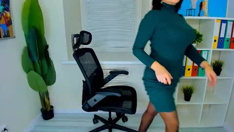 Ana online show from 10-03-25, 10:12