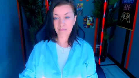 Ana online show from 05-08-26, 09:58