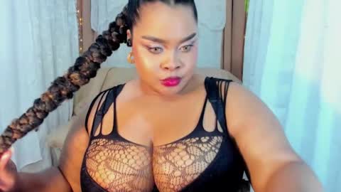 Ana online show from 11-23-25, 11:04