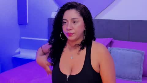 Ana My schedule 0400 - 1600 GMT -5 online show from 09-27-25, 10:20