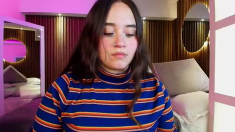 Snapshot of ana_taylor2 chatting on 09-29-25, 07:51 Ana online show from 09-29-25, 07:51