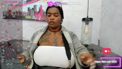 Snapshot of anaa_fuentes chatting on 01-08-25, 11:32 ANNA FUENTES online show from 01-08-25, 11:32