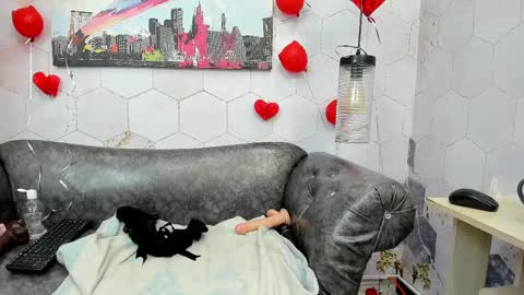 Snapshot of anaa_fuentes chatting on 02-14-25, 11:31 ANNA FUENTES online show from 02-14-25, 11:31