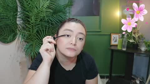 Snapshot of anaa_rosee chatting on 04-29-26, 12:09 Ana online show from 04-29-26, 12:09