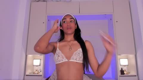 Snapshot of anaacollins_ chatting on 10-03-25, 11:40 anaacollins_ online show from 10-03-25, 11:40