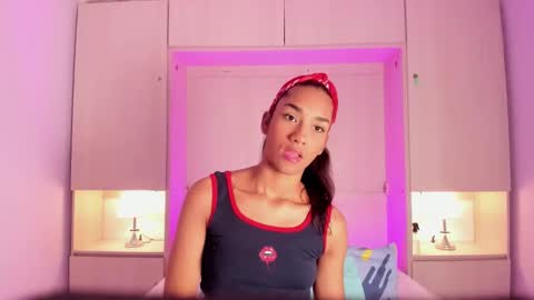 anaacollins_ online show from 02-17-26, 11:29