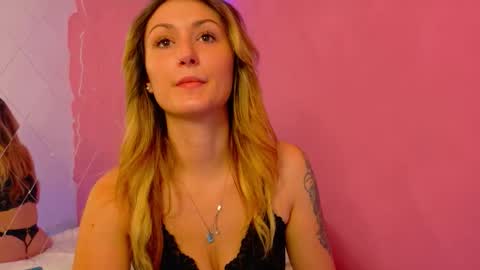 anaayss online show from 10-15-25, 05:40