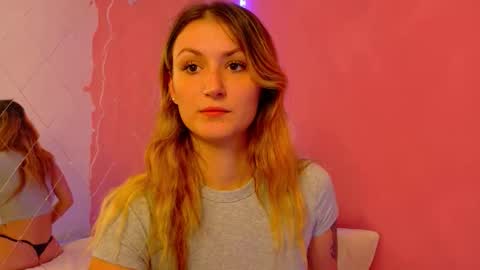 anaayss online show from 10-22-25, 04:57