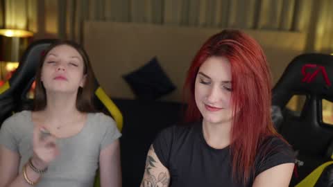 Sweet girls online show from 01-31-25, 04:06