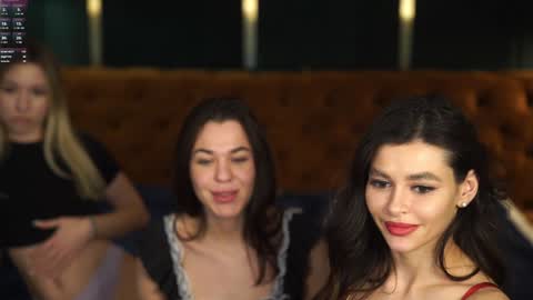 Sweet girls online show from 02-07-25, 02:58