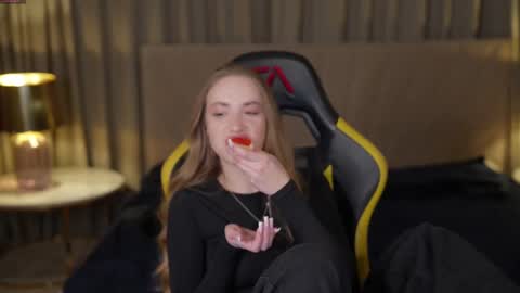 Sweet girls online show from 02-14-25, 03:36