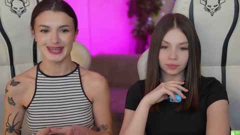Sweet girls online show from 02-17-25, 02:48
