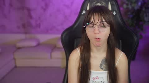 Sweet girls online show from 06-25-26, 06:29