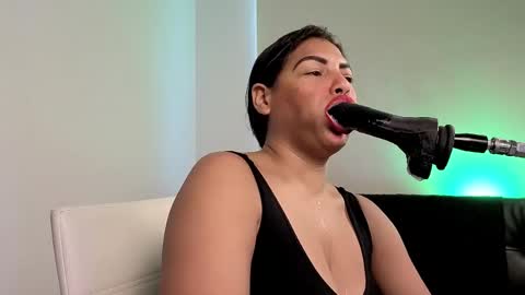 Anabel Alice Gandara online show from 05-05-26, 04:04