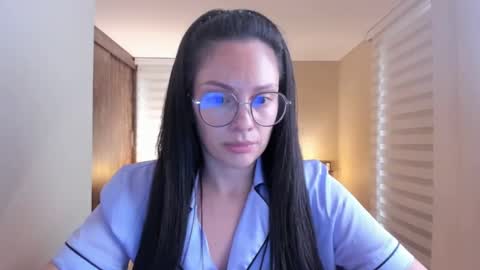 Anabel online show from 12-23-24, 09:40
