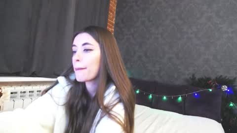 Anna online show from 01-13-26, 03:39