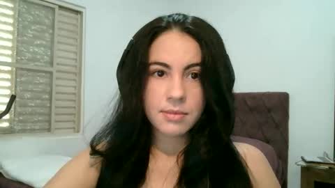 Snapshot of anabelenogueira1 chatting on 03-13-26, 05:30 anabelenogueira1 online show from 03-13-26, 05:30