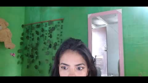 Snapshot of anabella_04 chatting on 02-23-25, 08:22 anabella_04 online show from 02-23-25, 08:22
