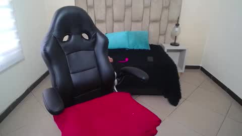 Anabella online show from 10-14-25, 11:33