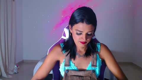 Anabella online show from 12-13-24, 02:21