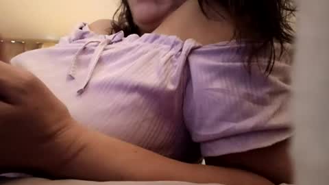 Snapshot of anabellovee chatting on 07-29-26, 06:33 ANABELLOVEE online show from 07-29-26, 06:33